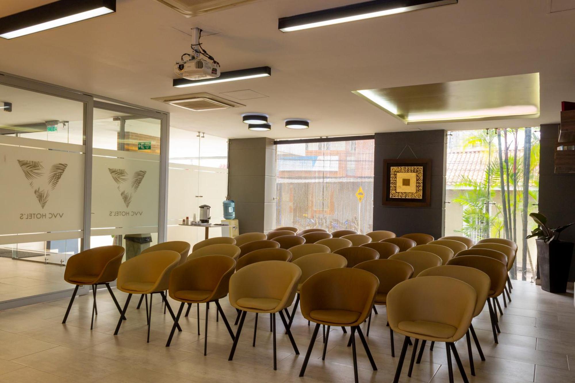 Vvc Hotel'S Villavicencio Zewnętrze zdjęcie