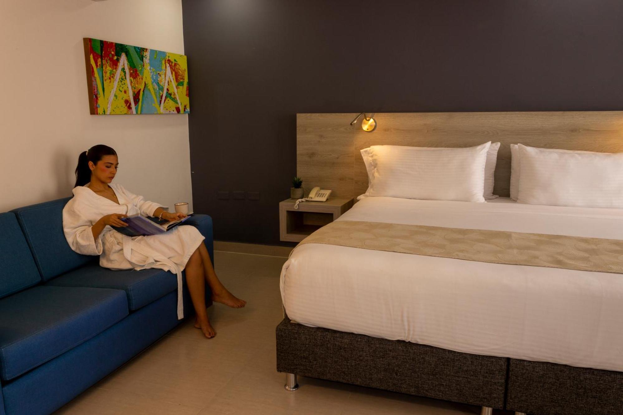 Vvc Hotel'S Villavicencio Zewnętrze zdjęcie